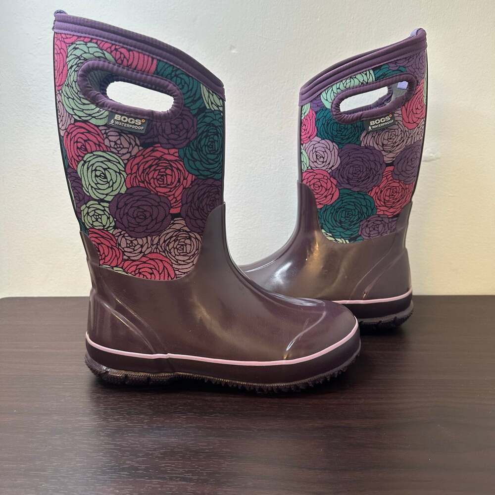 BOGS Purple Classic Rosey Waterproof Pull-on Winter Boots, Size 4 Big Kid